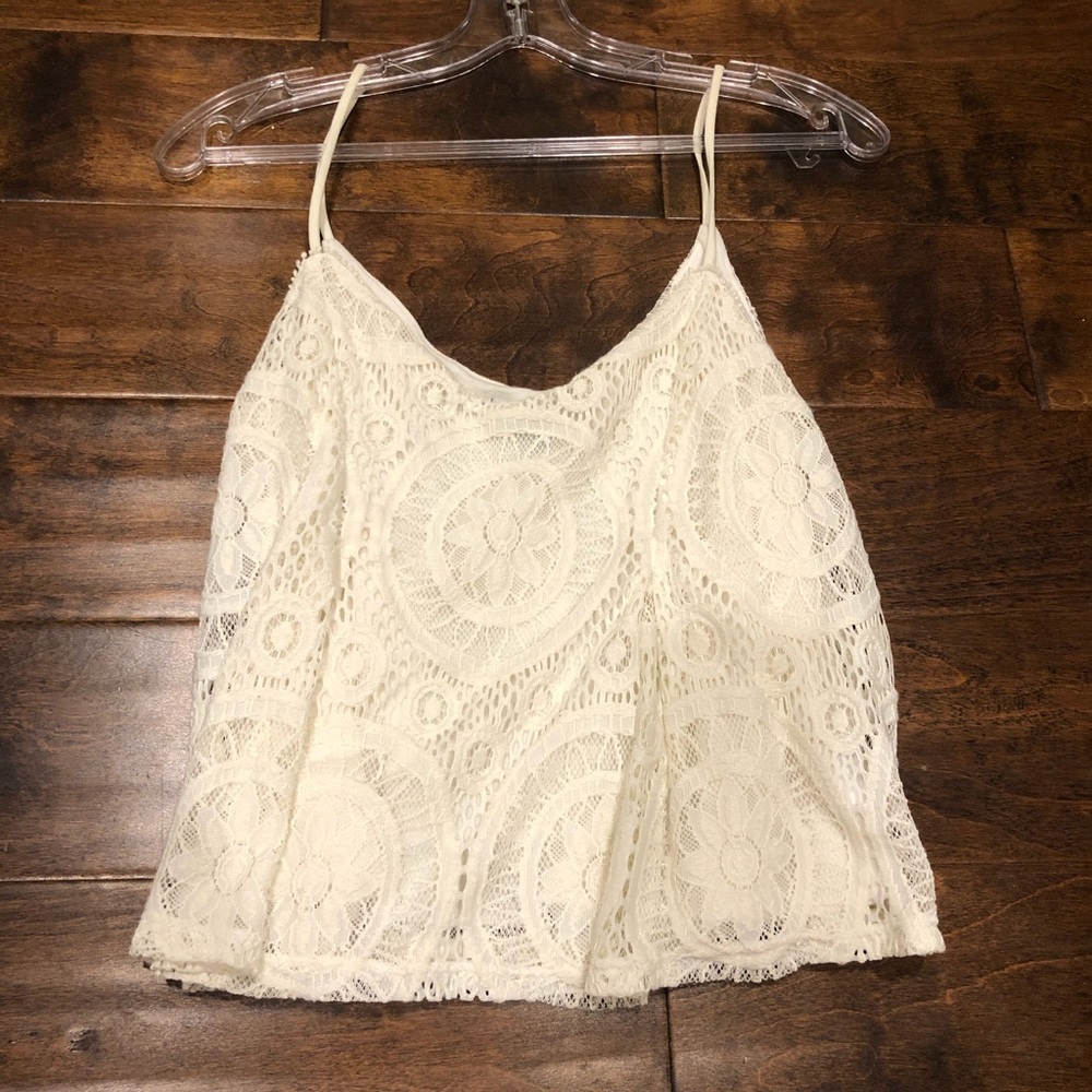 American Eagle Cream Lace cropped tank top
